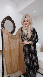নায়রা কাট হিট কালেকশন