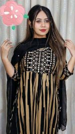 Lilen Embroidery Three Piece