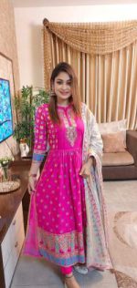 নাইরা কাট থ্রিপিস - Image 4
