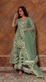 Lilen Three Piece Gown - Image 4