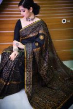 Block Print Reshmi Silk Sharee - Image 4