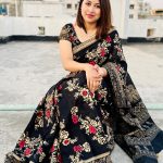 Dhupian Silk Sharee with Blaus  Piece