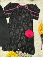 Readymade  Three Piece - Image 4