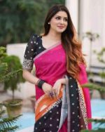 Digital Print Sharee with Blouse - Image 2