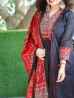 Readymade Three Piece - Image 4