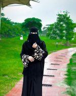 Abaya In Rose