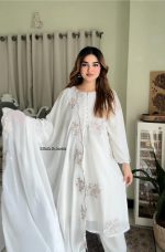Sada Bahar Three Piece